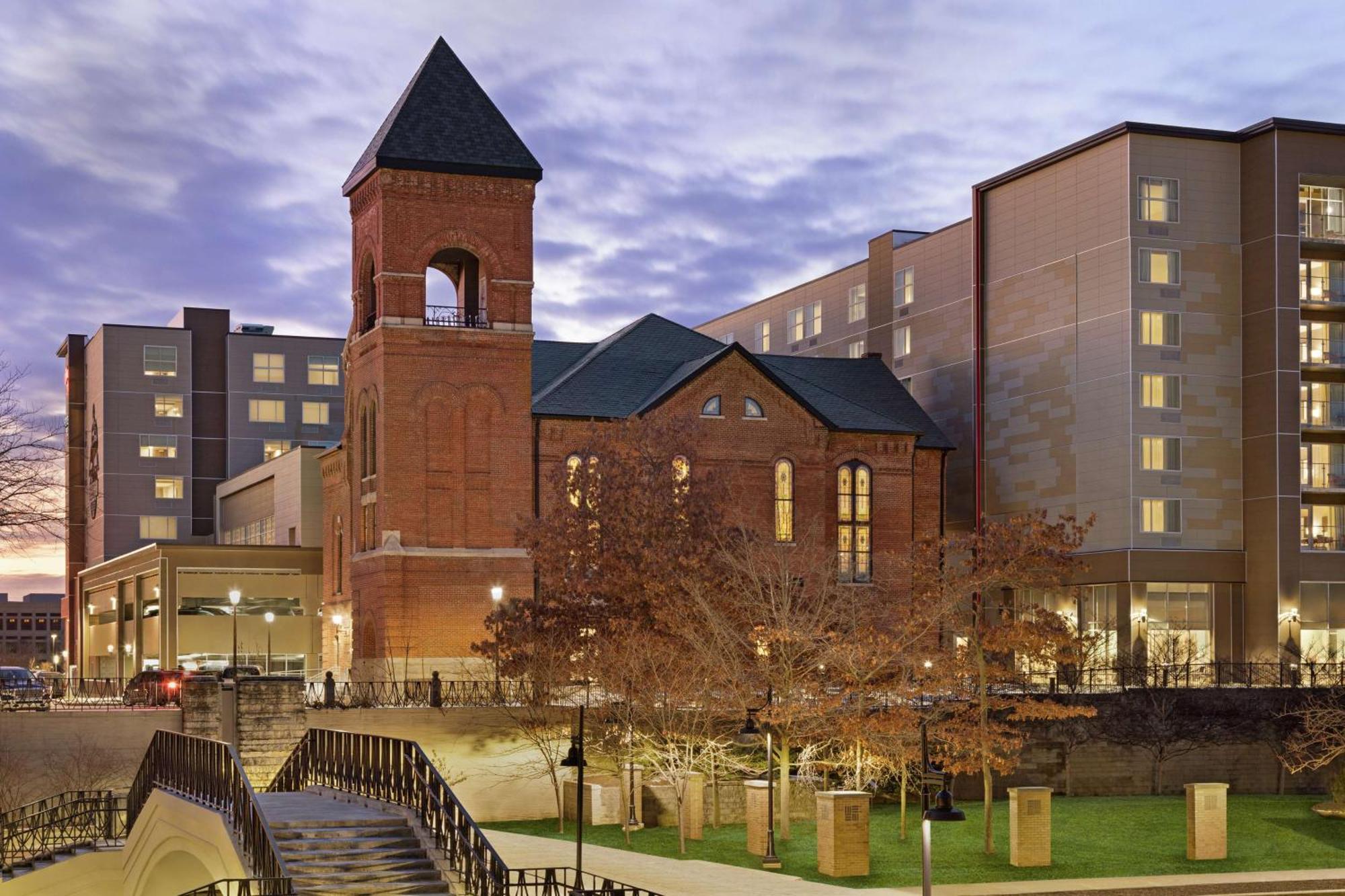 Hotel Hampton Downtown Iupui Indianapolis