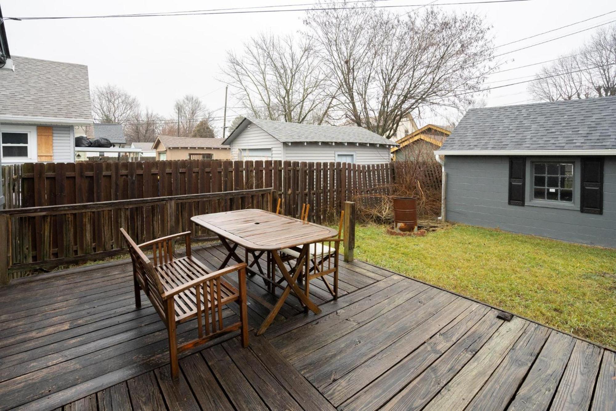 Charm Hideout 2bdr And Basement Holiday home