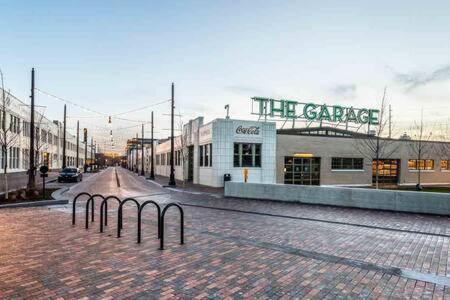 Cozysuites L Trendy 2br, Bottleworks Indy #1 * Indianapolis
