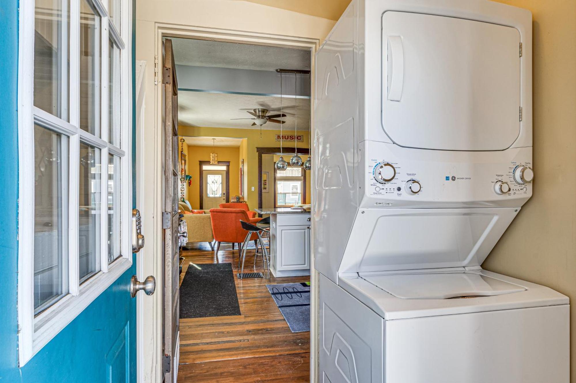 Retro-inspired Indy Walk To Fountain Square! Holiday home Indianapolis