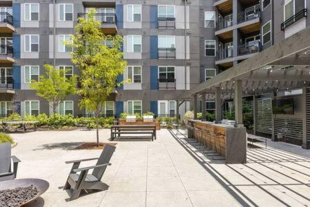 Apartment Cozysuites In Urban Indy Indianapolis