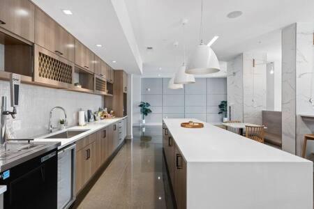 Cozysuites In Urban Indy *