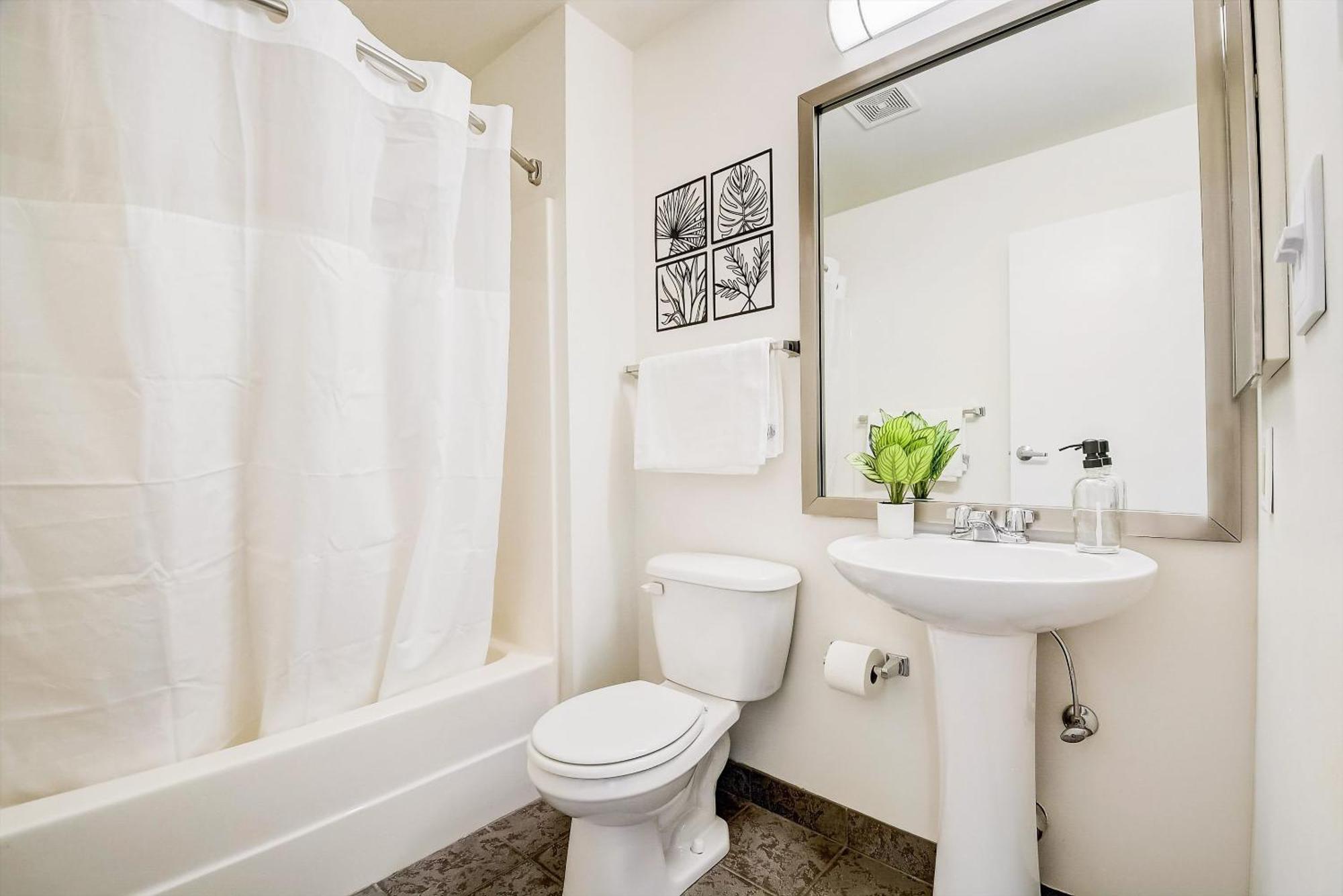 Apartment Cozysuites - 2br With Direct Skybridge Access #11