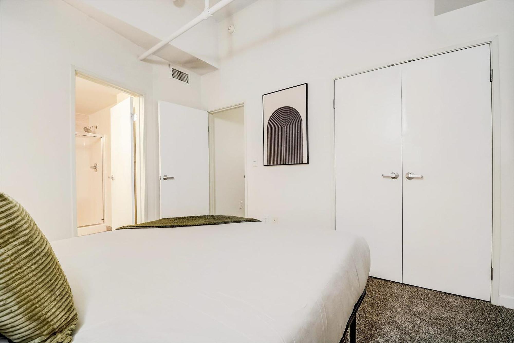 Cozysuites - 2br With Direct Skybridge Access #11 Apartment