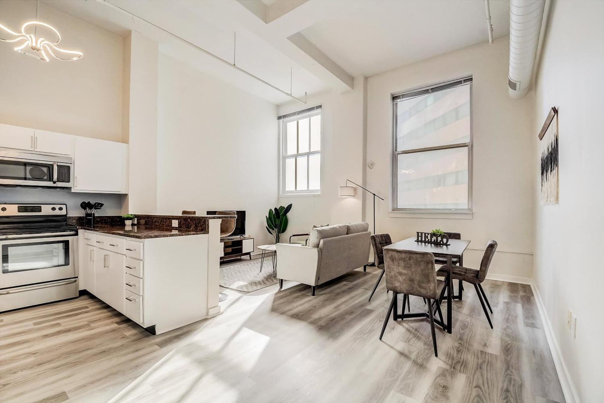 Cozysuites - 2br With Direct Skybridge Access #11 Apartment Indianapolis
