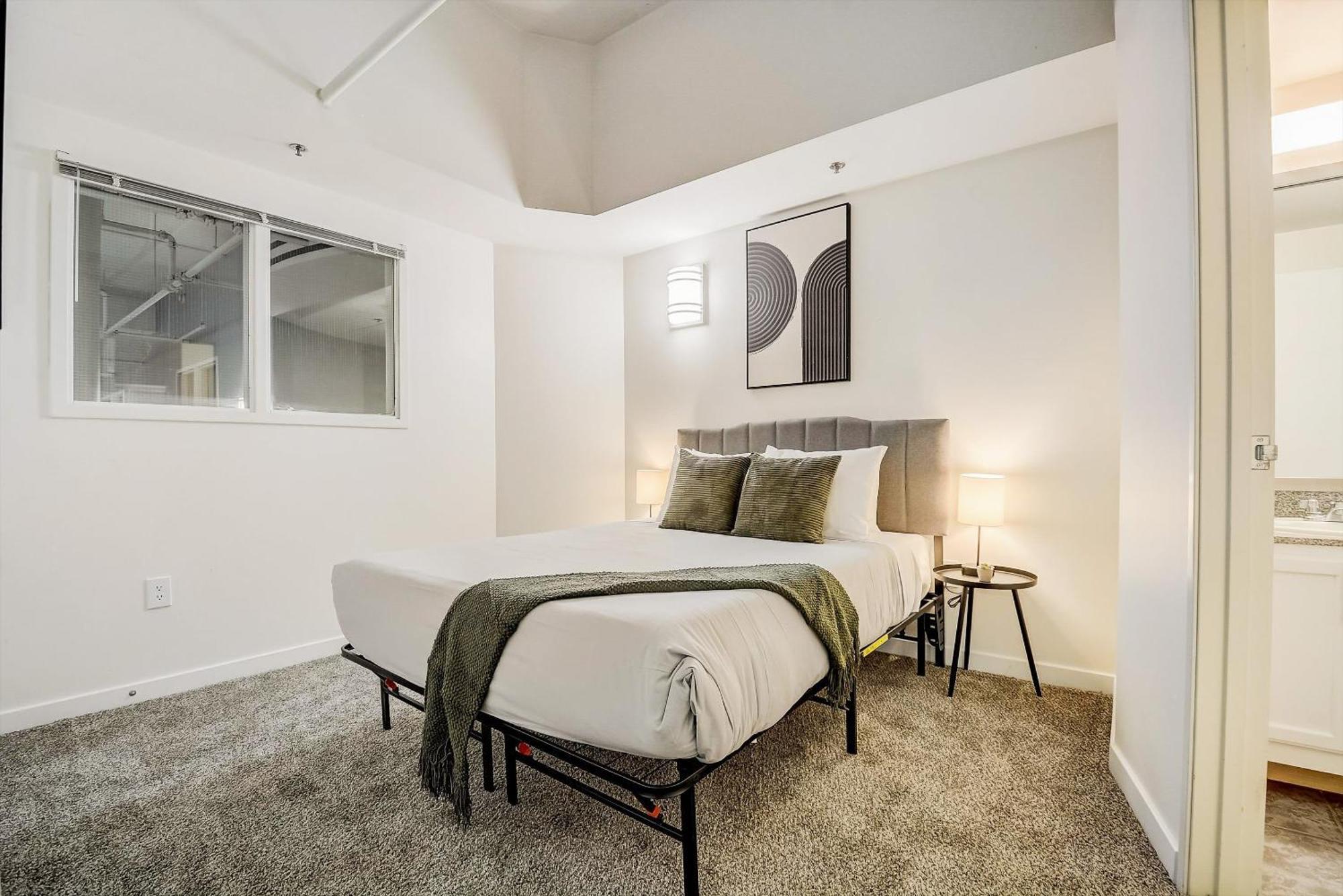 Apartment Cozysuites - 2br With Direct Skybridge Access #11