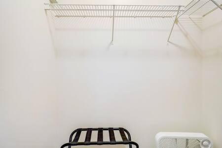 Cozysuites - 2br With Direct Skybridge Access #1 *