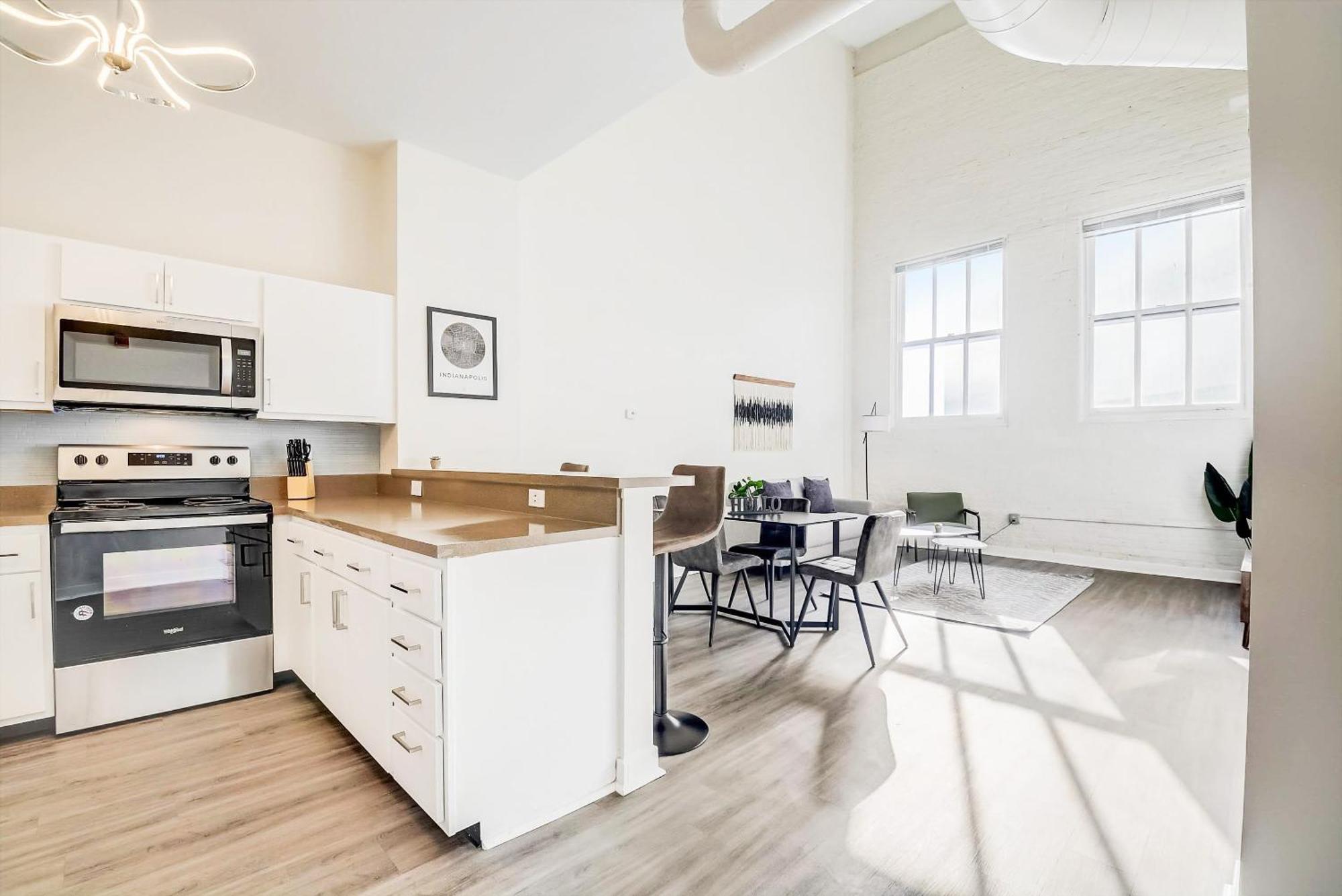 Cozysuites - 2br With Direct Skybridge Access #9