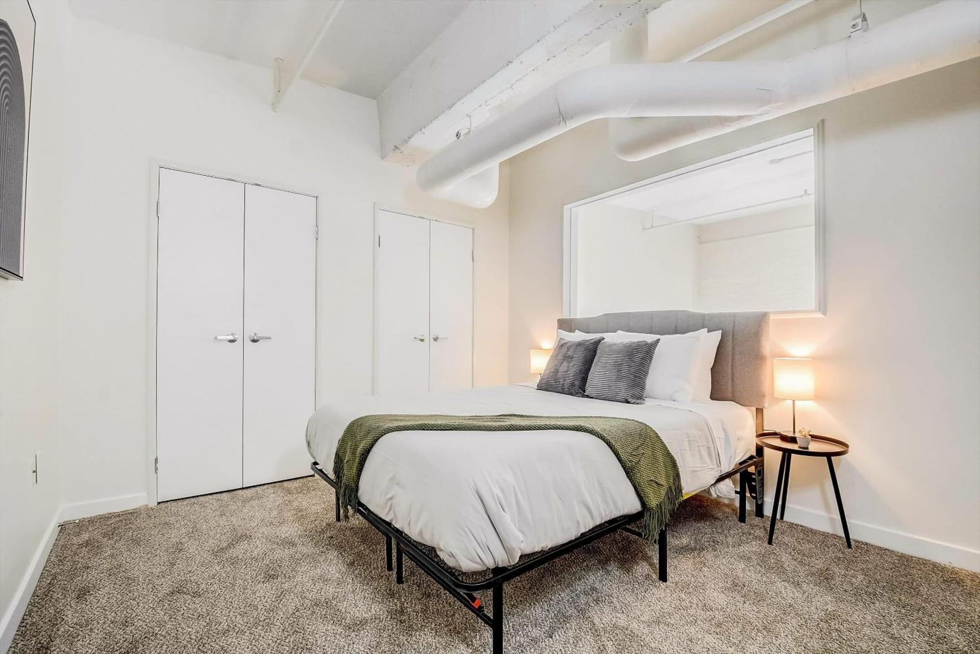 Cozysuites - 2br With Direct Skybridge Access #9 Apartment *