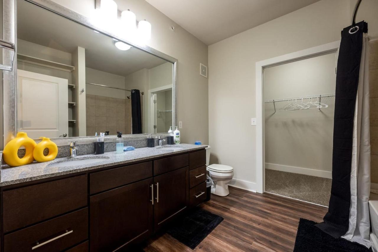 Private Keystone - Shared Apartment