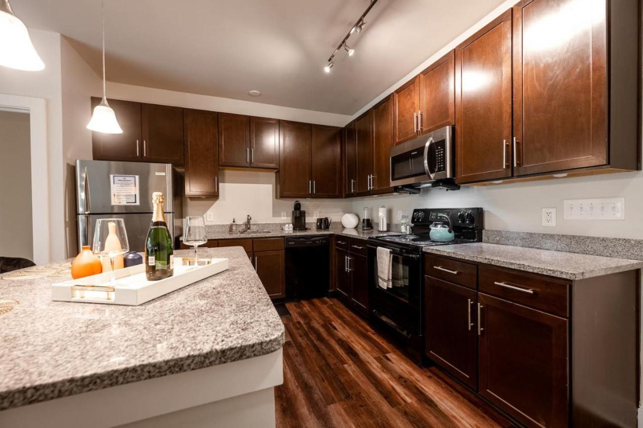 Private Keystone - Shared Apartment