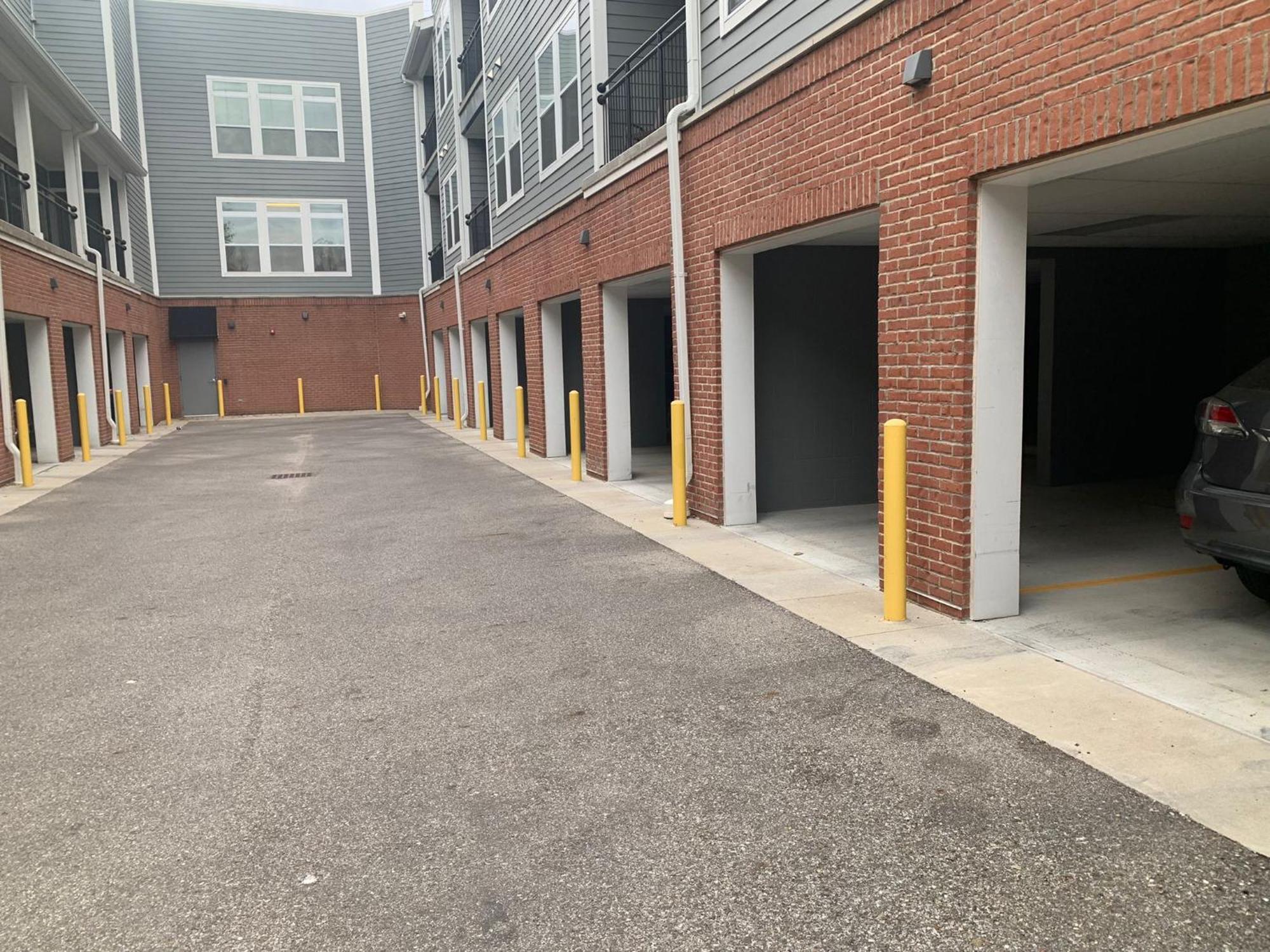 Luxury 3 Bedrooms With King Bed Downtown Indy *