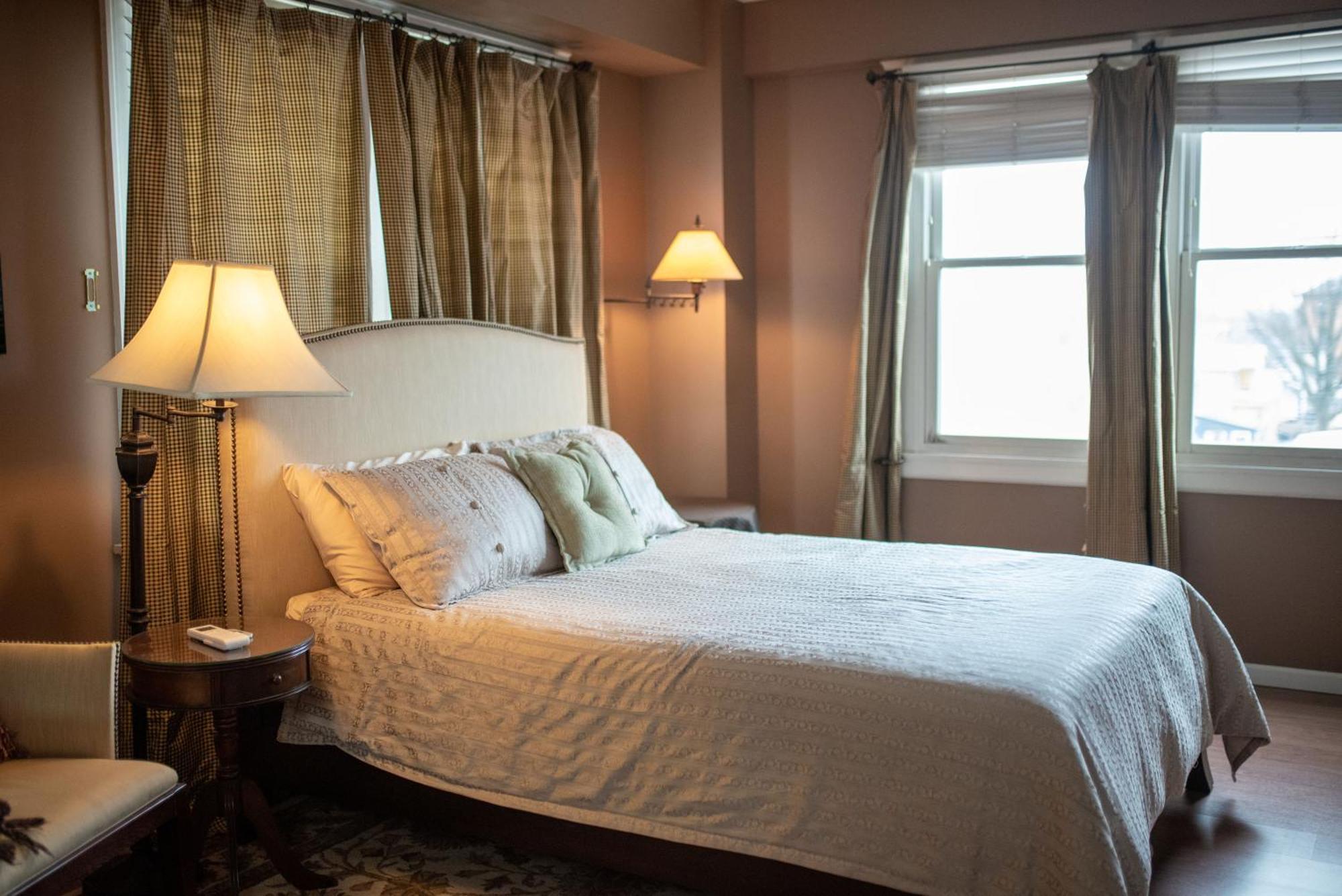 Fountainview Hotel 2*
