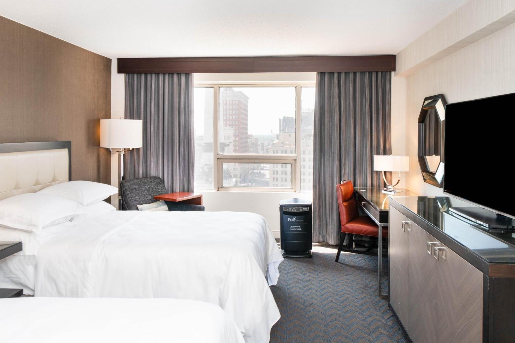 Hotel Sheraton Centre 4*