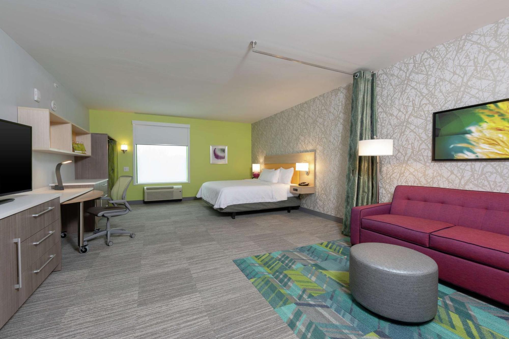Hotel Home2 By Hilton Airport 3*