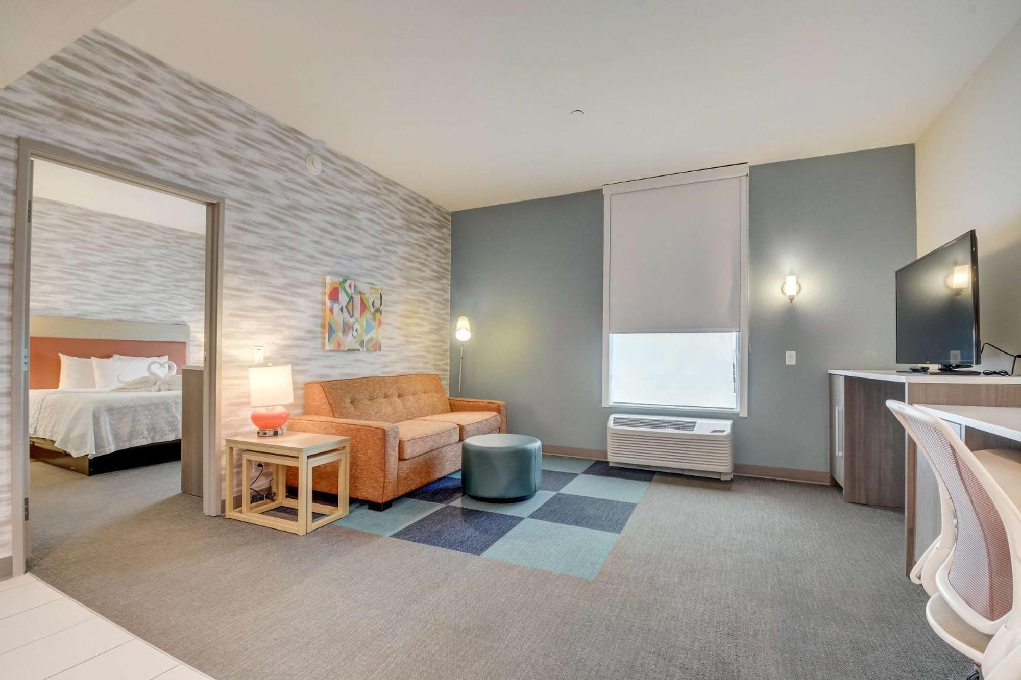 Hotel 2 By Hilton Northwest 3*