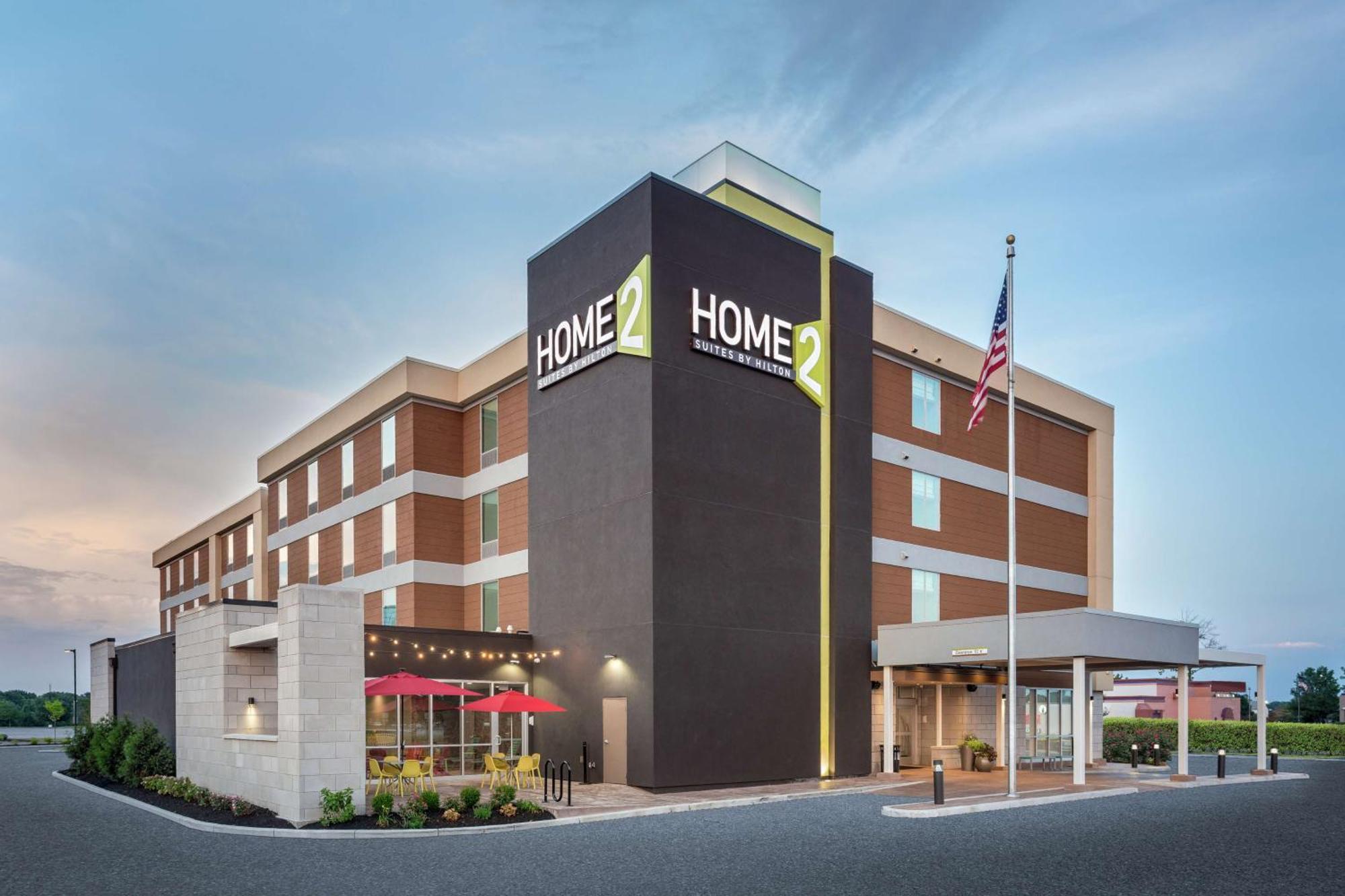 Hotel 2 By Hilton Northwest 3*