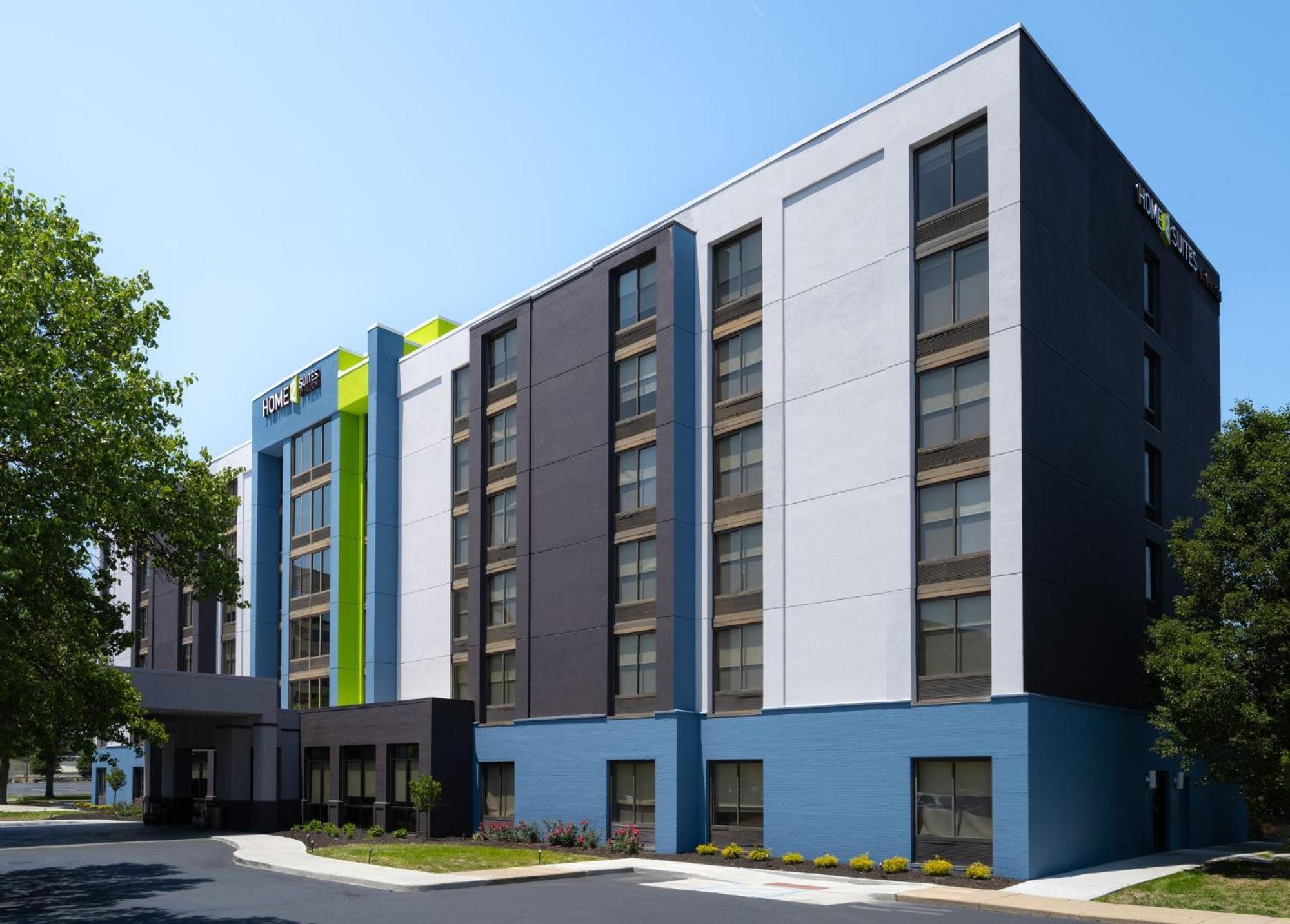 Home2 By Hilton - Keystone Crossing 3*