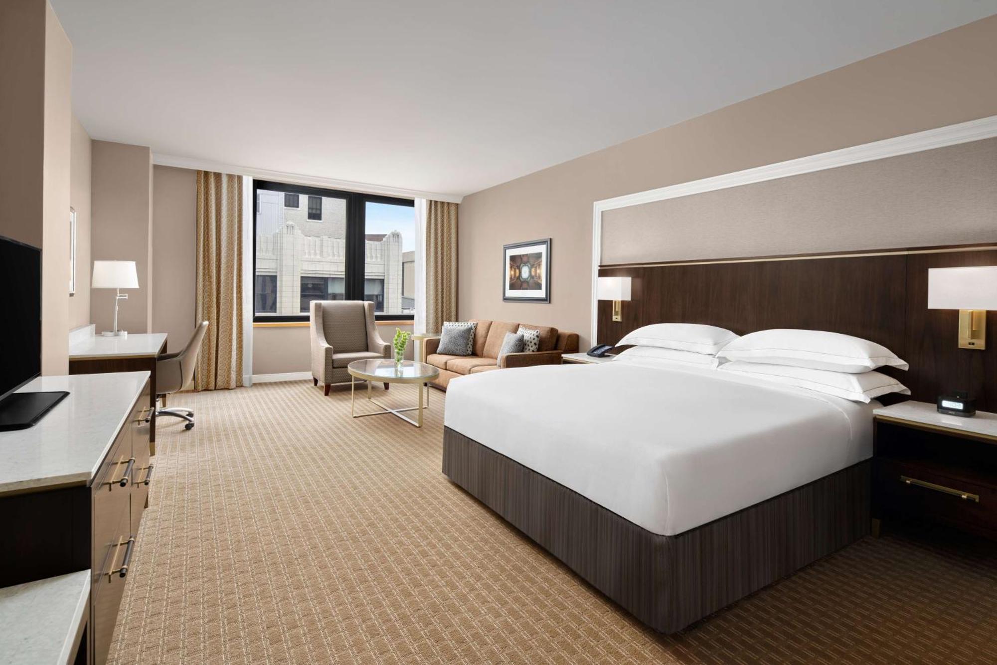 Hotel Hilton & Indianapolis