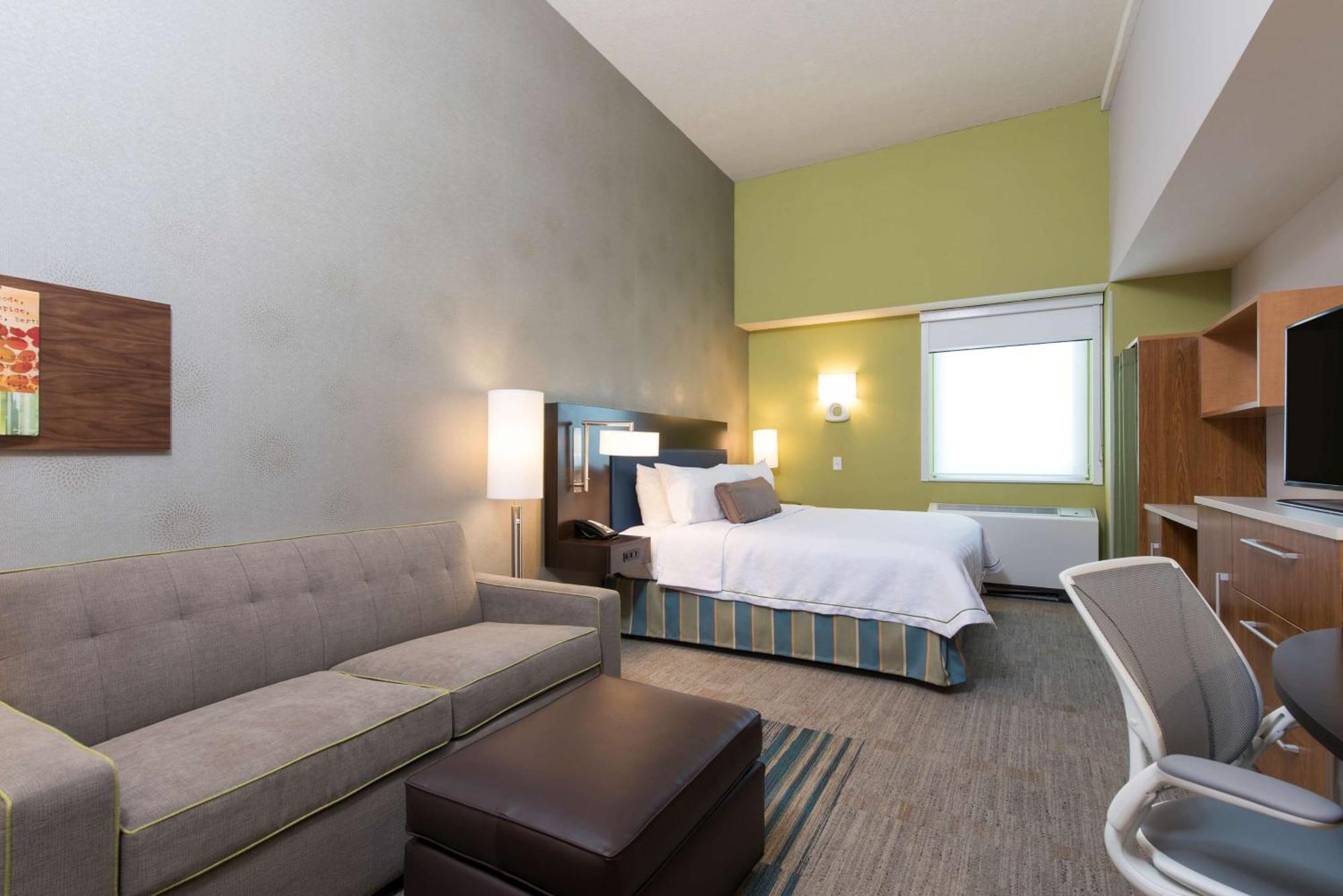 Hotel Home2 By Hilton Downtown
