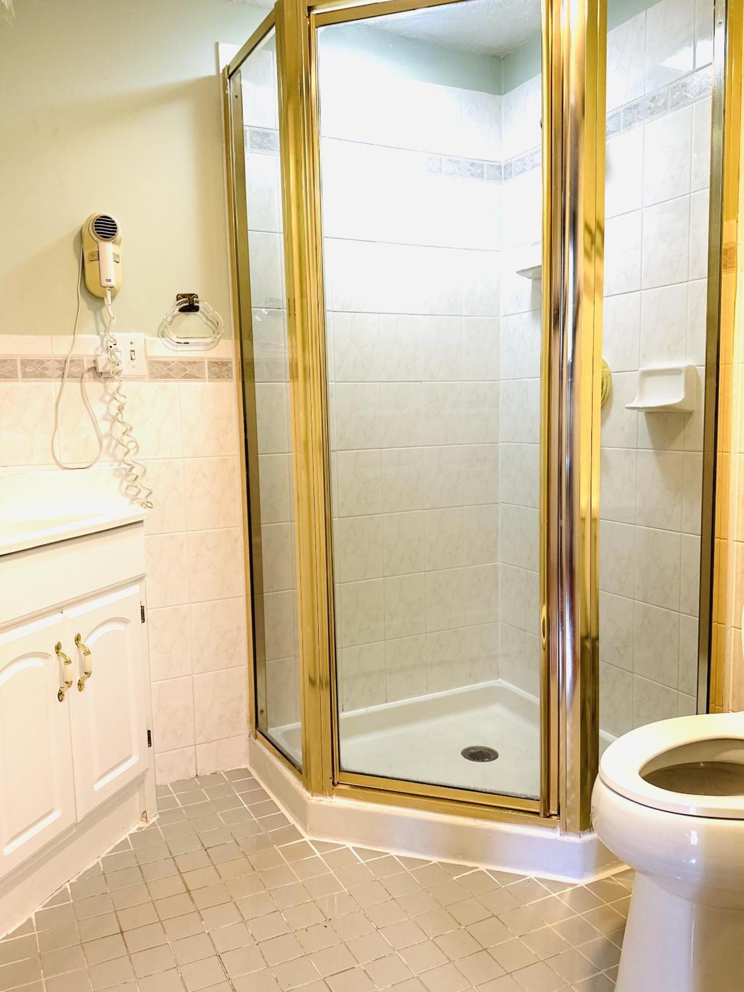 Speedway Legacy Bed & Breakfast 2*