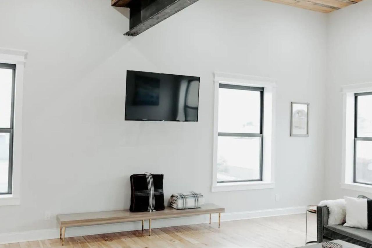 Stadium Lofts On Meridian Apartment Indianapolis