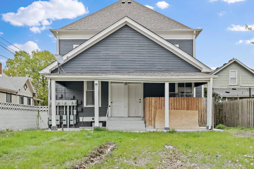3br Chic Modern - Location Indianapolis