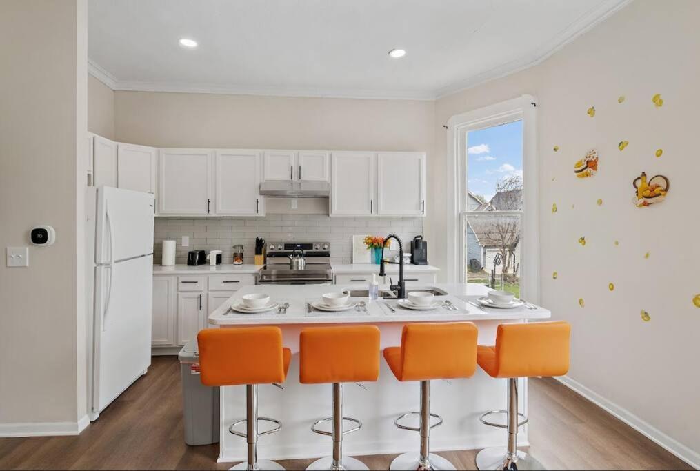 Holiday home 3br Chic Modern - Location Indianapolis