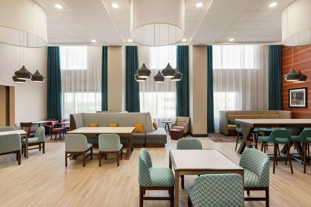 Hotel Hampton Downtown Iupui Indianapolis