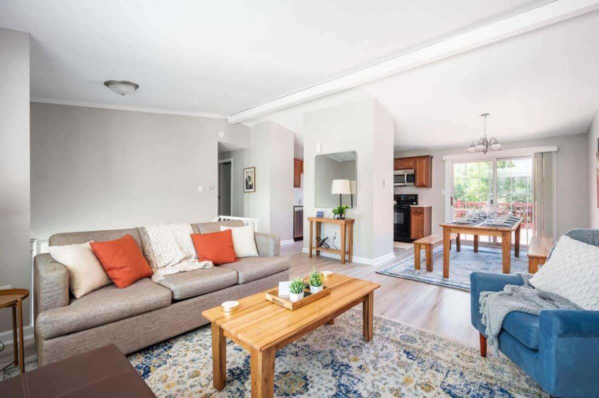 Westside Splendor- 10 Mins To Speedway- Firepit Holiday home Indianapolis