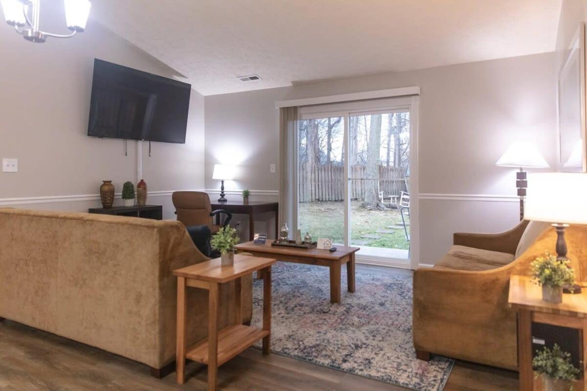Chapel Hill Charmer- Close To Interstates Holiday home *