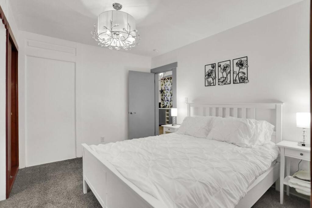 Charming In Fountain Square Holiday home Indianapolis