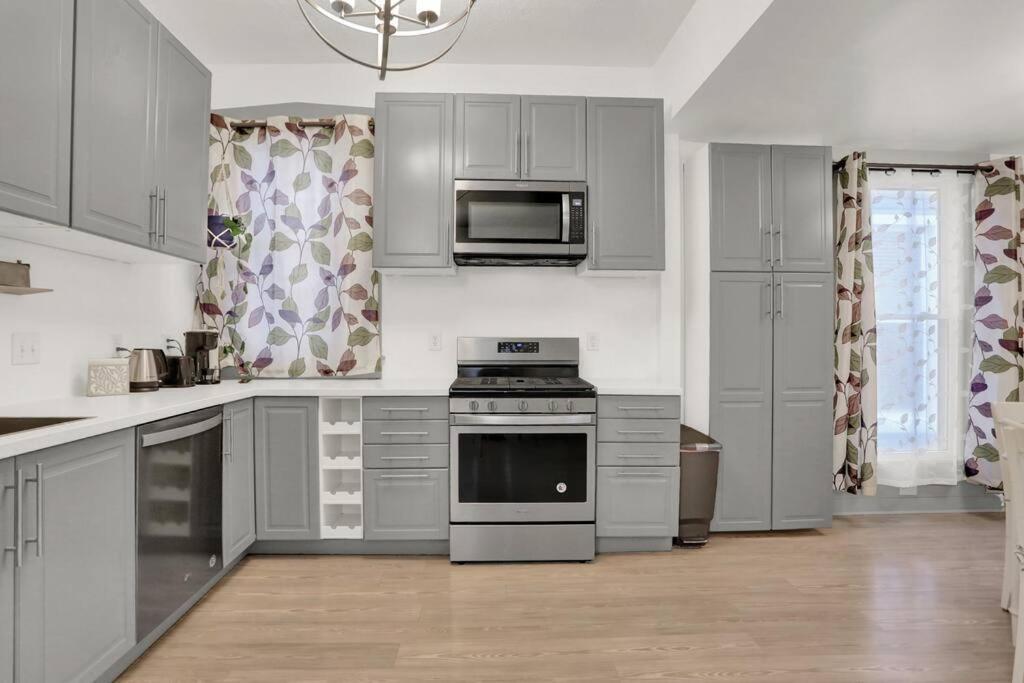 Charming In Fountain Square Holiday home *