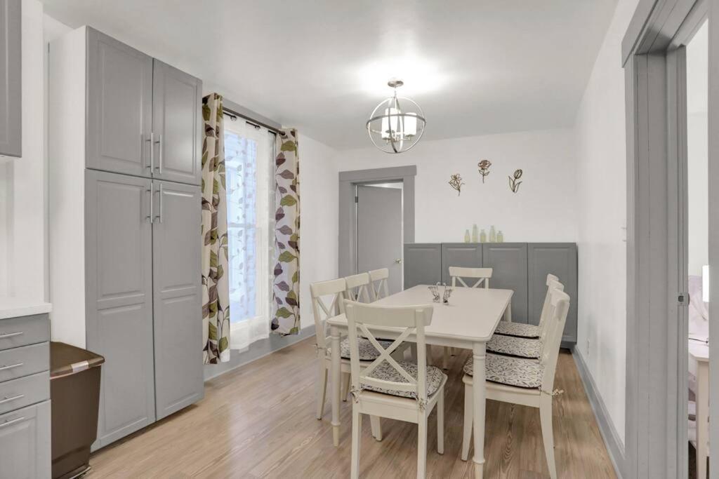 Charming In Fountain Square * Indianapolis