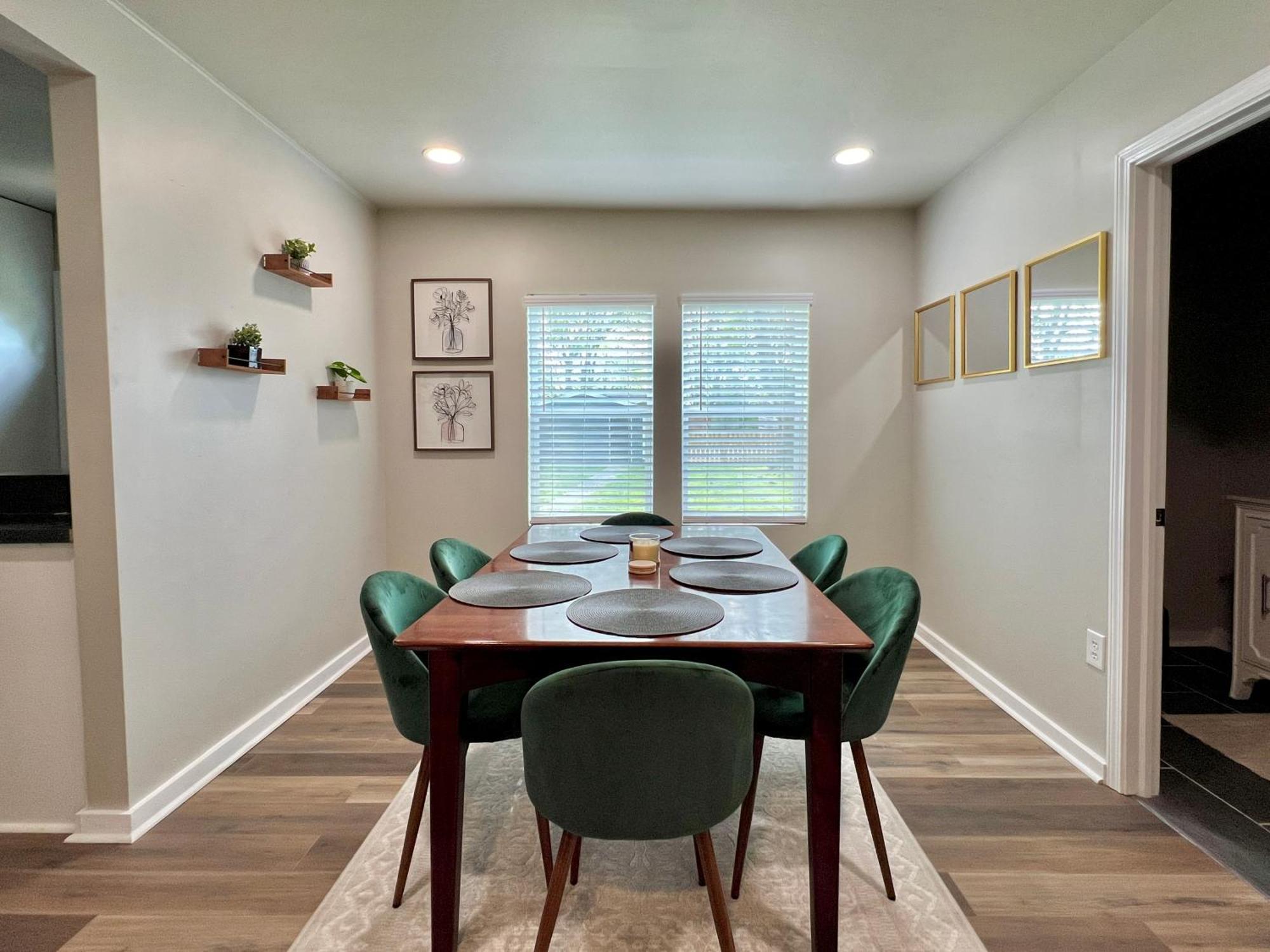 Modern Style Near Dt Indy & Major Attractions * Indianapolis