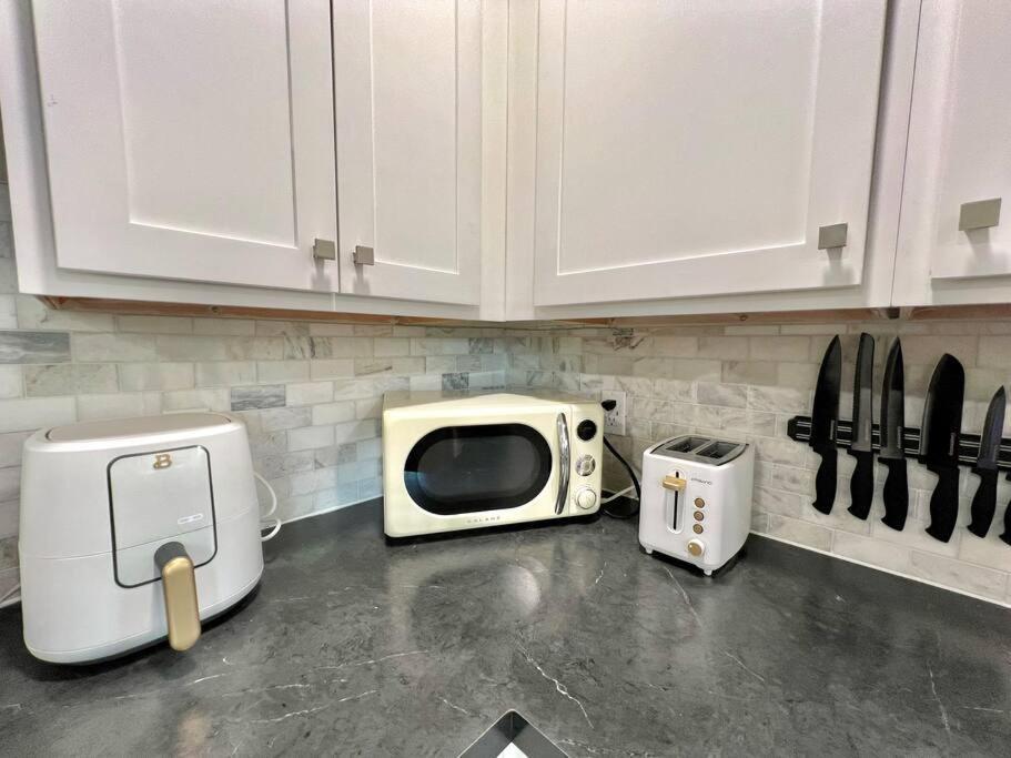 Apartment Modern Style Near Dt Indy & Major Attractions