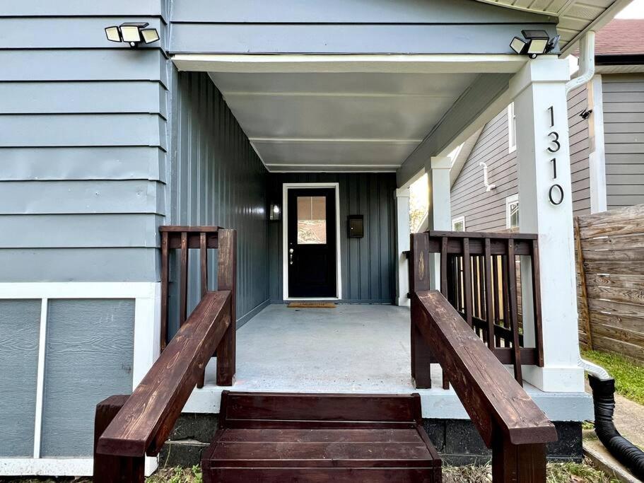 Modern Style Near Dt Indy & Major Attractions Apartment Indianapolis