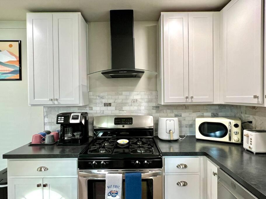 Modern Style Near Dt Indy & Major Attractions Indianapolis