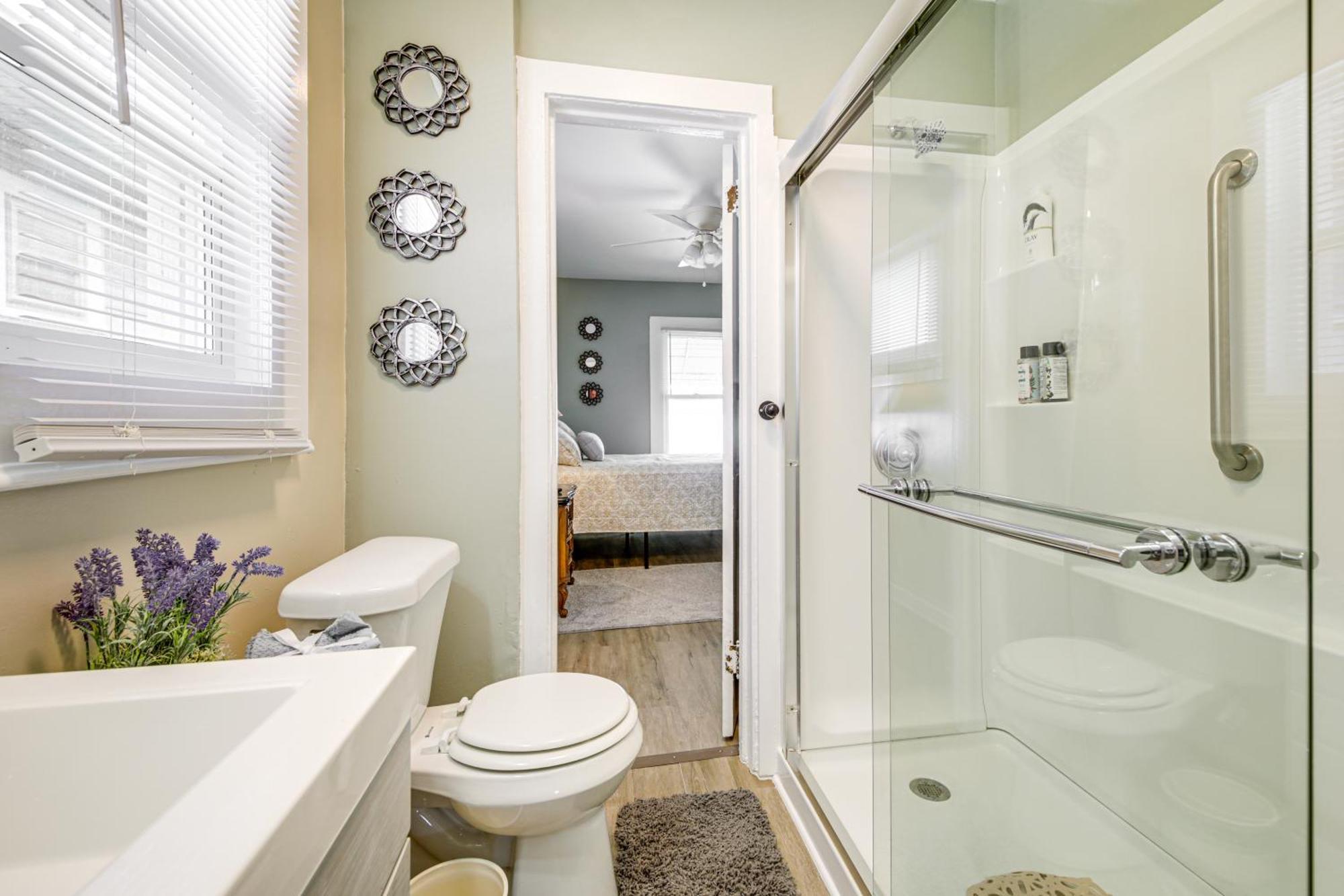 1925 Bungalow-style About 2 Mi To Downtown Indy! *