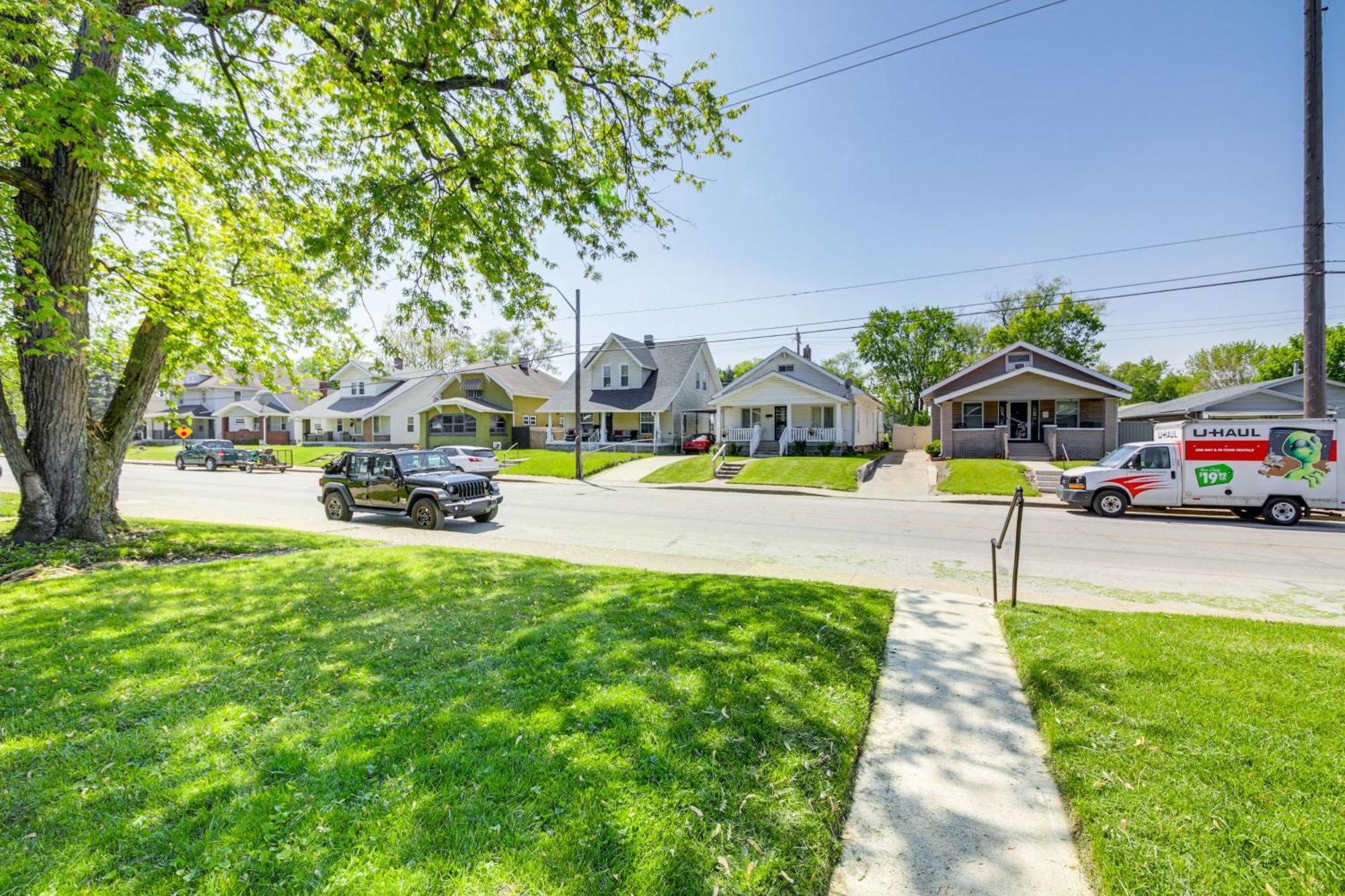 1925 Bungalow-style About 2 Mi To Downtown Indy! * Indianapolis