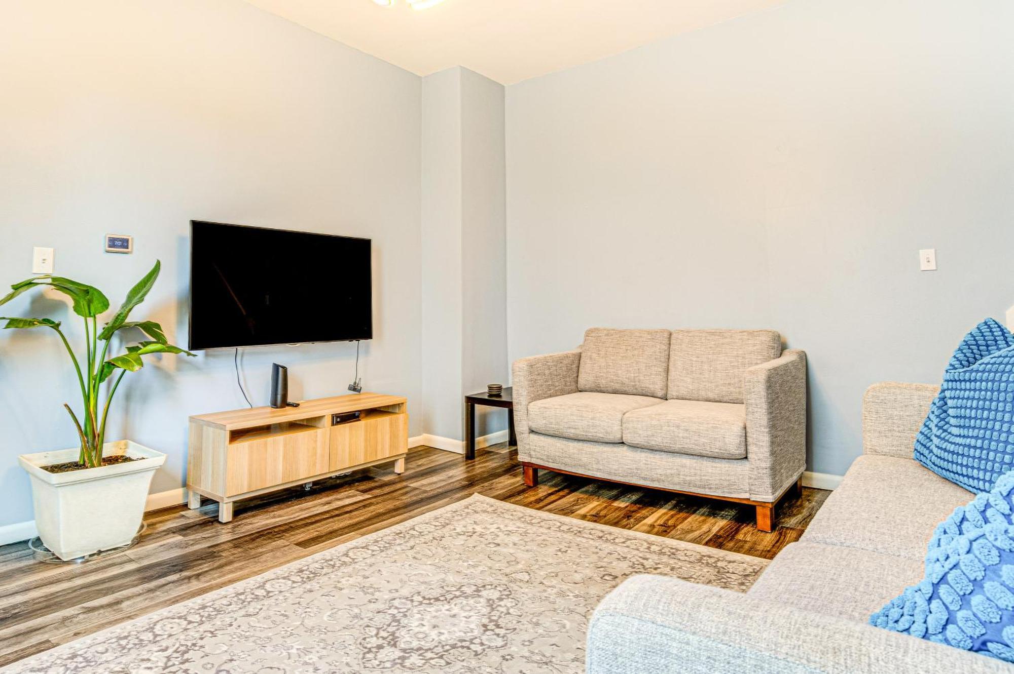 1 Mi To Dtown And Lucas Oil Stadium In Indy! Holiday home *