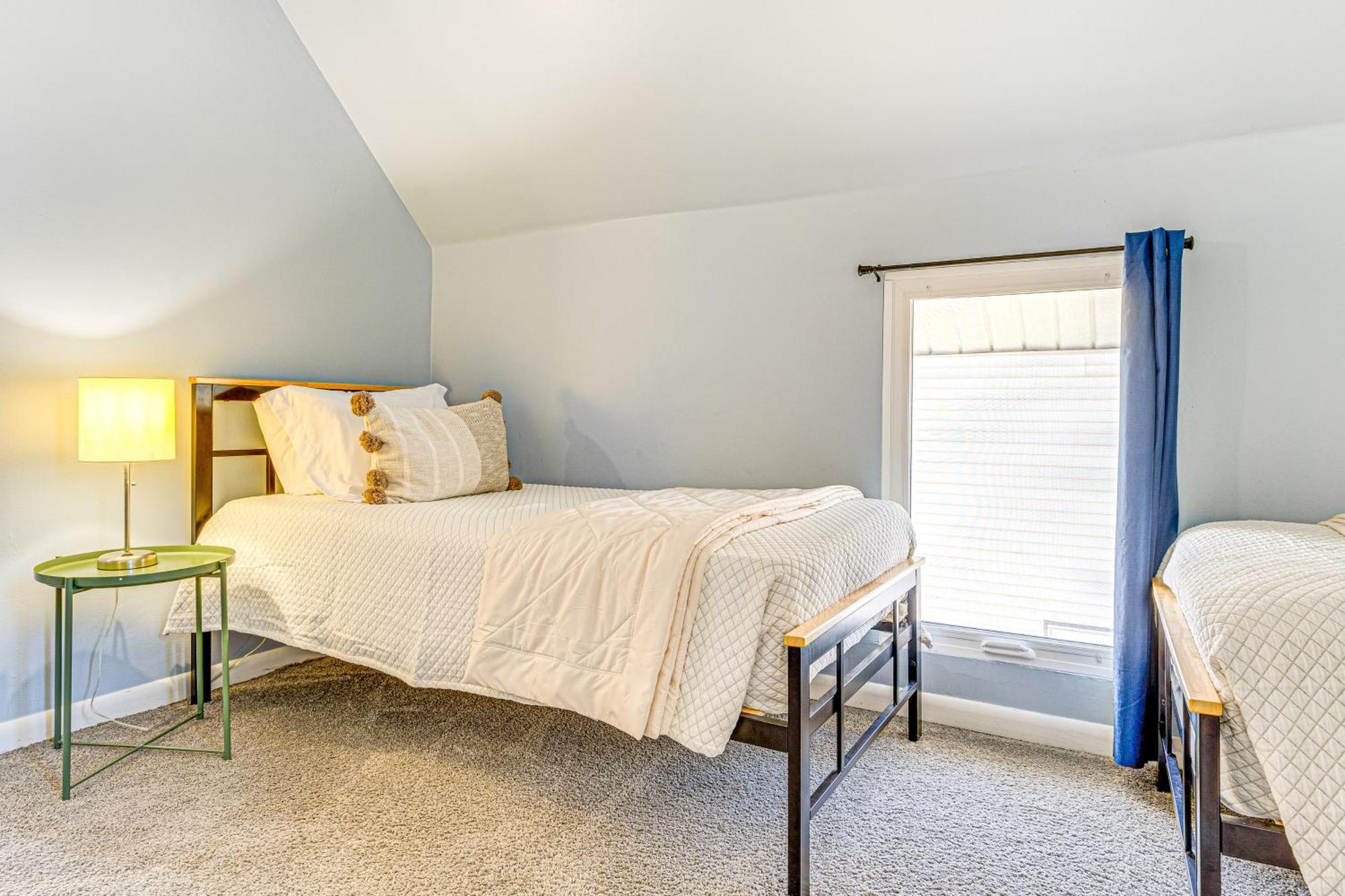 Holiday home 1 Mi To Dtown And Lucas Oil Stadium In Indy! *