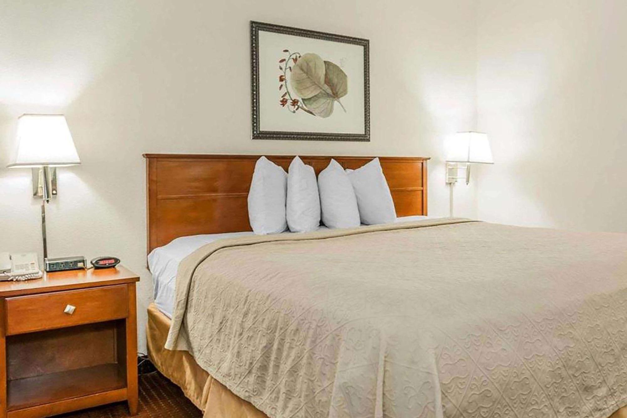 Baymont By Wyndham East Indianapolis