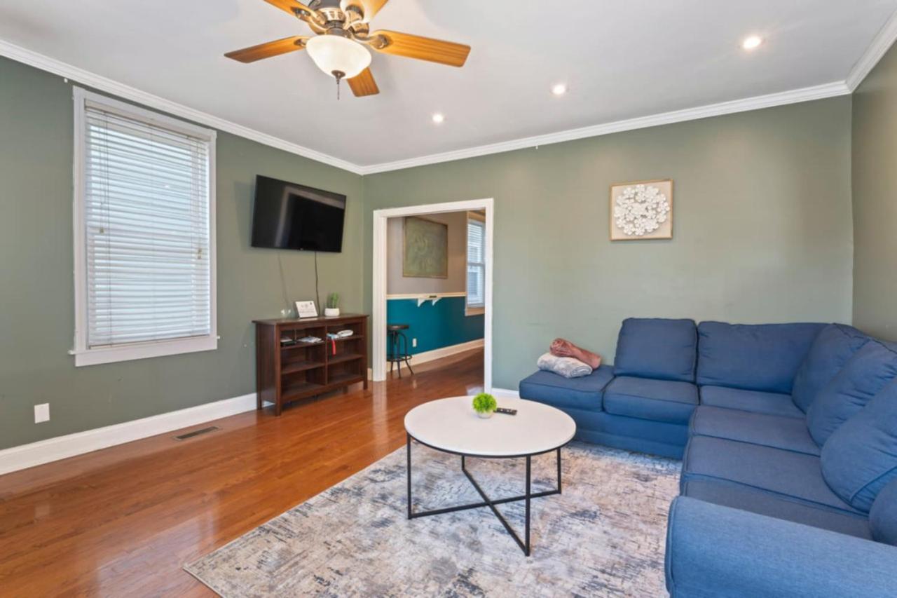 35 Multiple Homes Side By Side Downtown Holiday home *