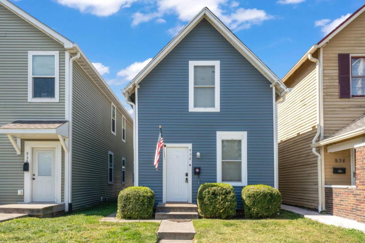 35 Multiple Homes Side By Side Downtown Holiday home Indianapolis