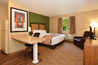 Suburban Hotel