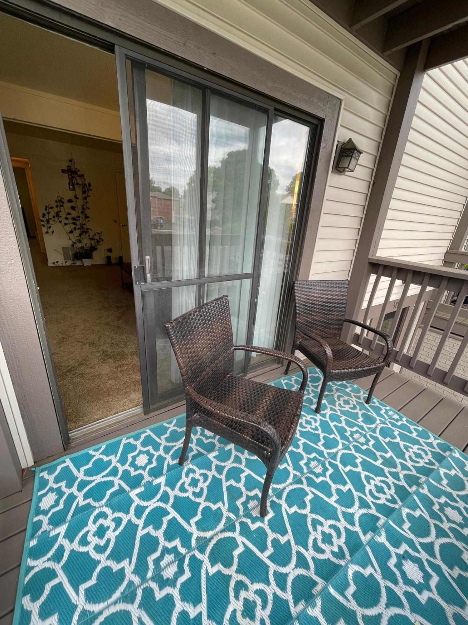Private Oasis Ideal For Travelers & Workers Indianapolis