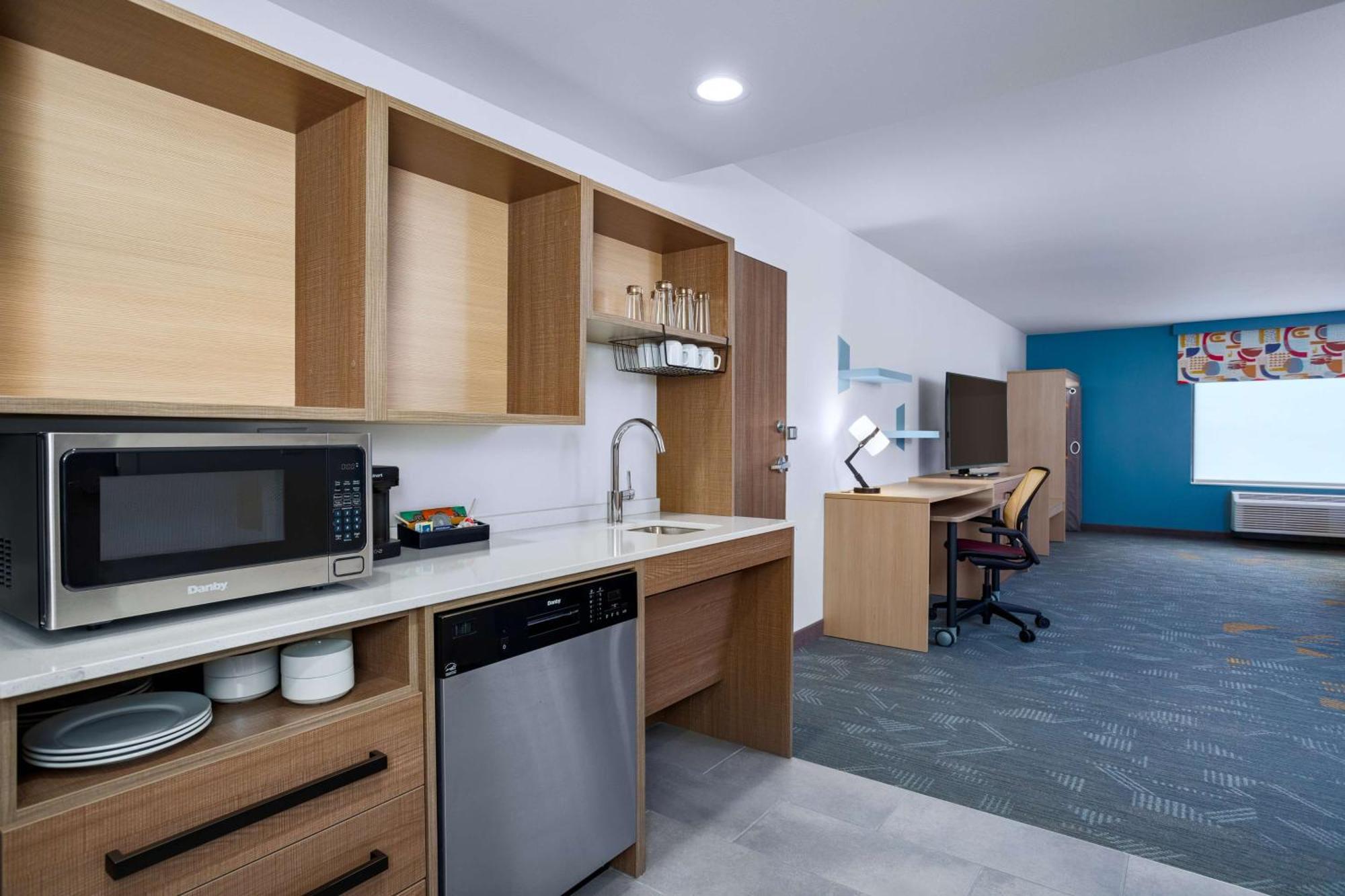 Home2 By Hilton North At Intech Park Hotel Indianapolis