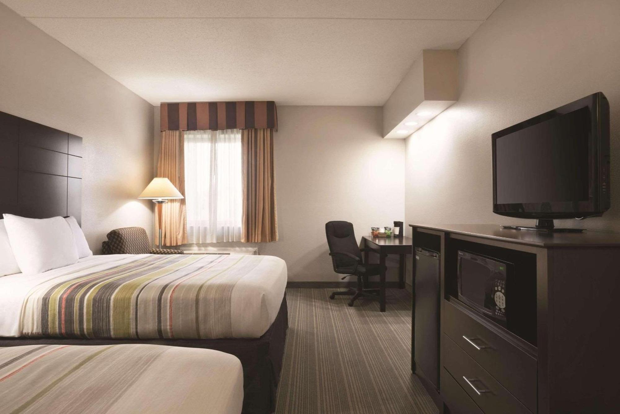 Country & By Radisson, East, In Hotel 3*
