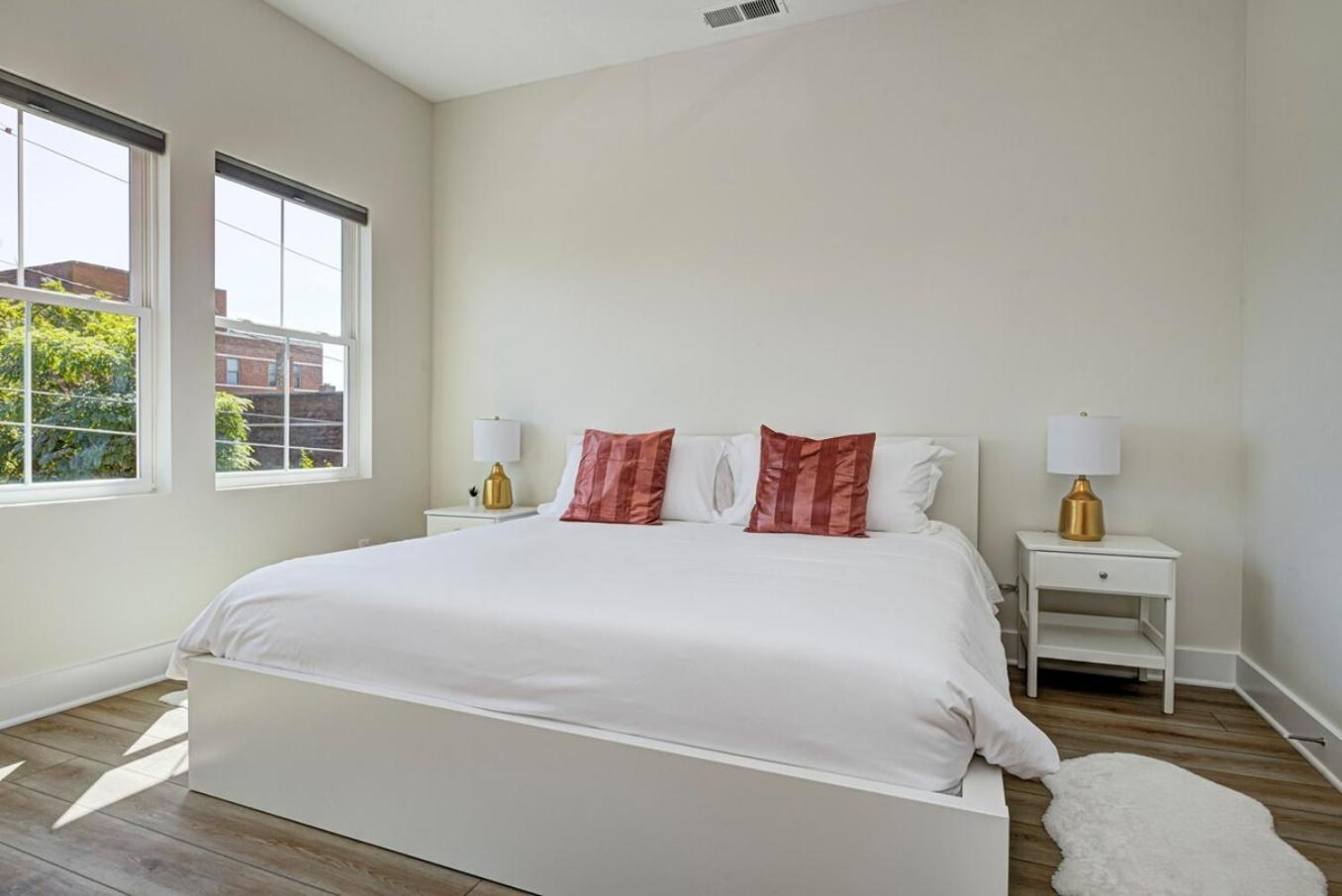 It's Good - Two Homes Sleeps 18 Holiday home